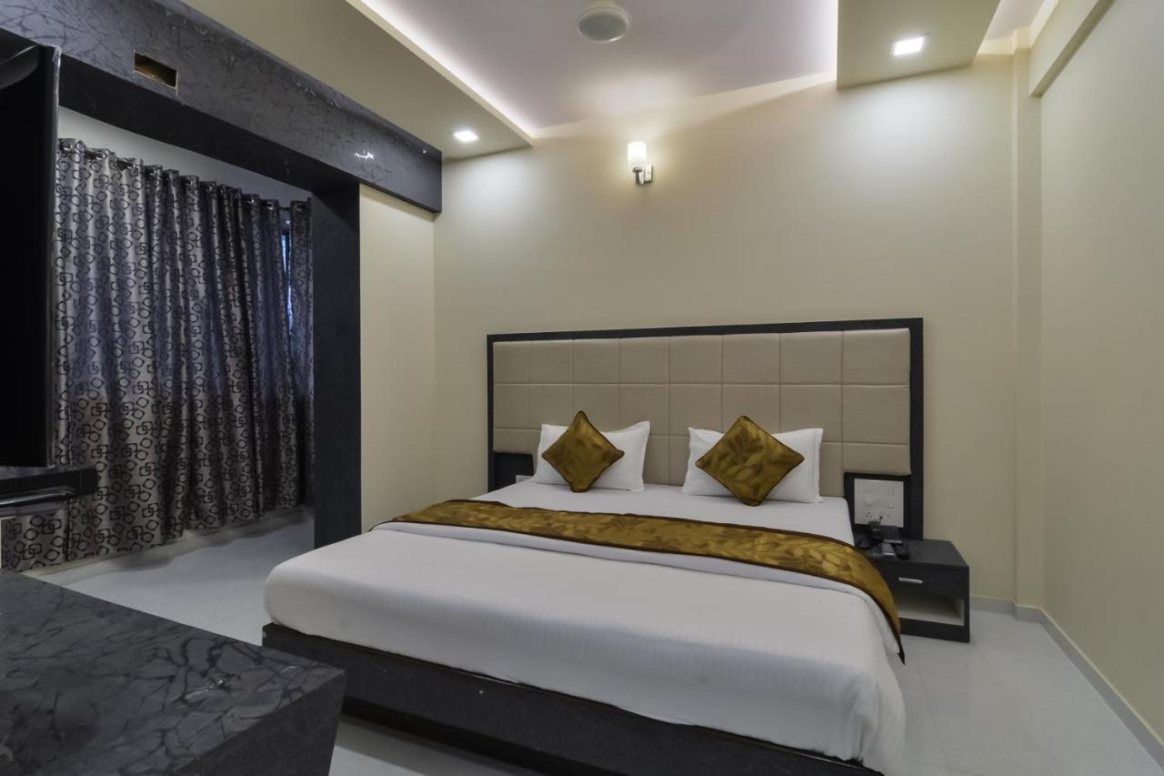 Hotel Aroma- Dadar Bombay Exterior foto