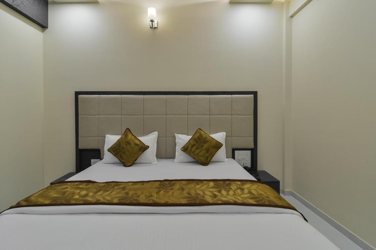 Hotel Aroma- Dadar Bombay Exterior foto